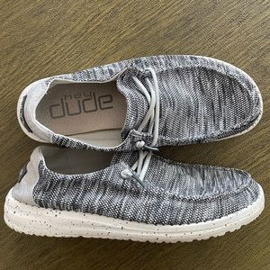 Hey dude womens size 7
